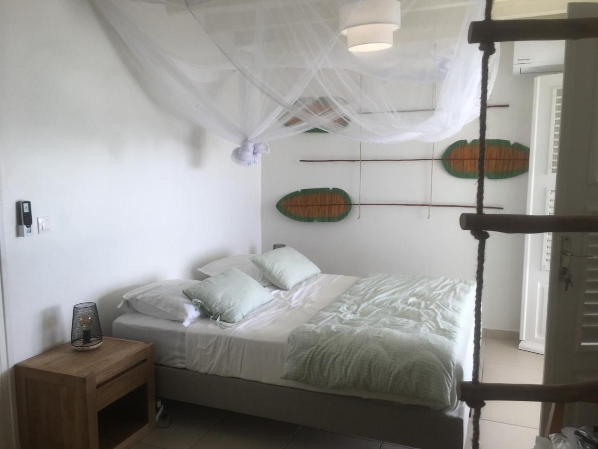 Villa Laureal Grand-Bourg  المظهر الخارجي الصورة